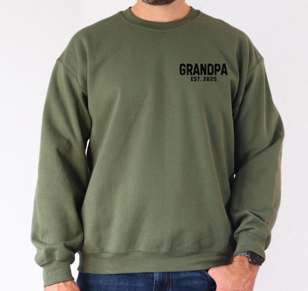 Grandpa Est 2025 Crewneck Sweatshirt, New Grandpa Sweater, First