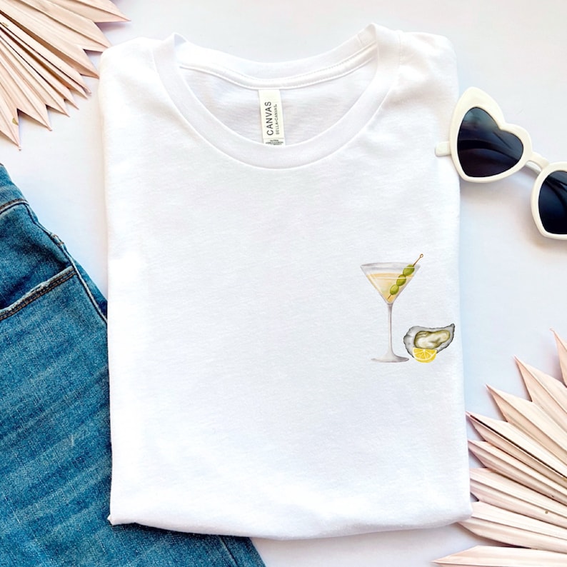 minimalist dirty martini and oyster shirt for women, happy hour outfit, happy hour sweatshirt, luxury style, old money aesthetic, tomato girl summer, Oyster shirt, oyster sweater, oyster lover gift, new England summer, beach shirt, minimalist shirt