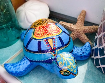 Hand-painted ceramic turtle, summer decoration, maritime decoration, Caribbean, Mexico pattern sculpture for terrace, balcony, bathroom, gift