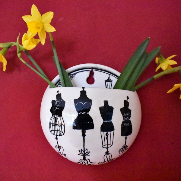 Originelle Wand-Vase, Vase zum Aufhängen, schwarz-weiß, Schneiderpuppen Pariser Stil, Stifthalter, Kosmetikaufbewahrung, Geschenk, Schneider