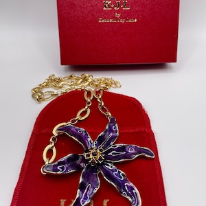 Vintage KJL Kenneth Jay Lane Purple Enamel Flower and Gold Tone Necklace