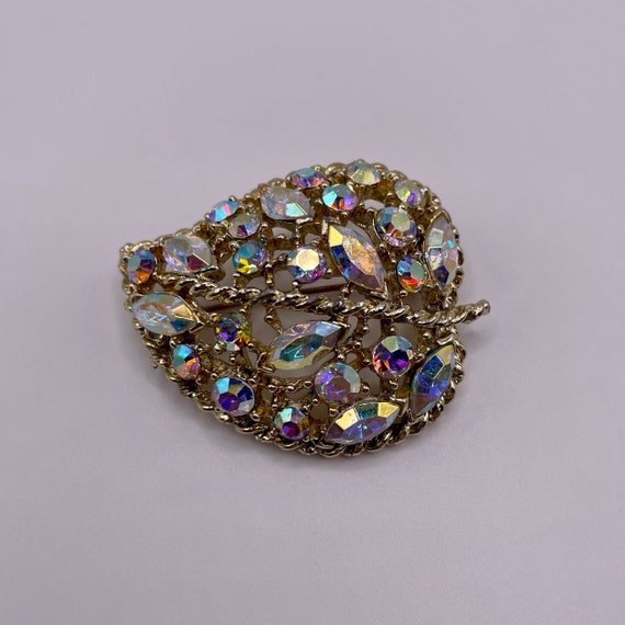 Vintage Weiss Aurora Borealis Rhinestone Brooch - image 1