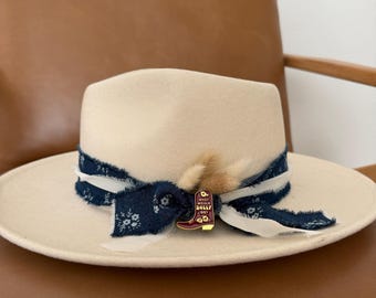 Dolly Hat Band