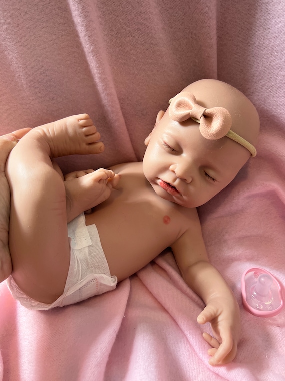 Bebé de silicona de cuerpo completo, LISTO PARA ENVIAR, usa ropa de recién  nacido -  España