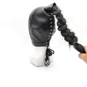 Pferdeschwanz Ledermaske, Haube mit Haarloch