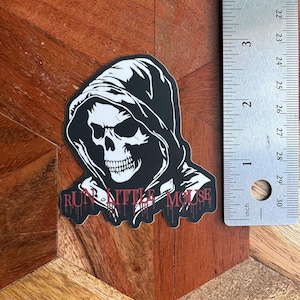 LICENSED Haunting Adeline, Run Little Mouse Sticker, Zade, Dark Romance Kindle Sticker, Booktok Bookstagram, Spicy Book Sticker, Smut Reader