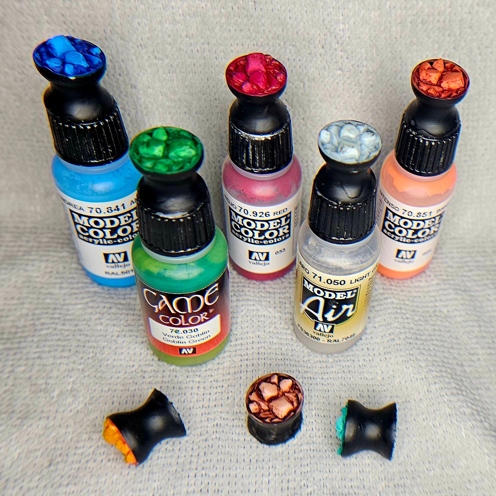 80x NEW Vallejo Paint Bottles XPRESS clear Bottles, Security Ring 3D  Printed Dropper Colour Swatch Half Caps 'chalis' Light Grey 