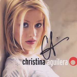 2X Signed Christina AGUILERA CD Autographed The Voice