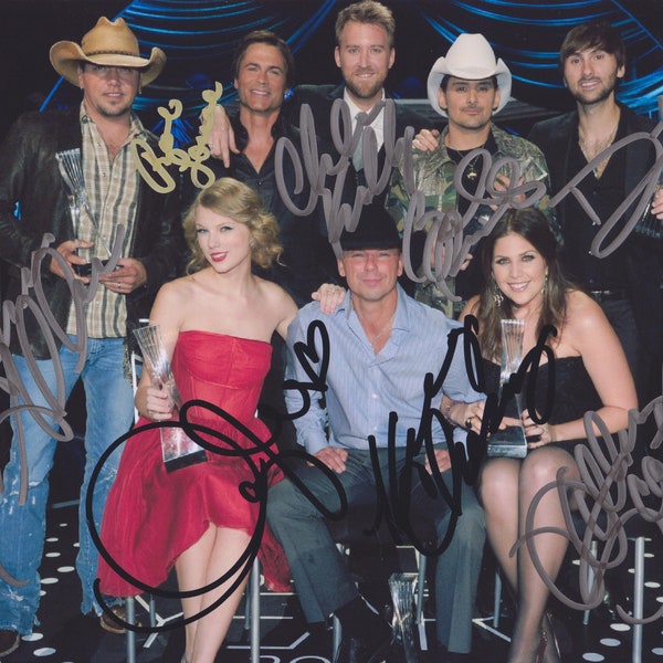 8 Signed 2011 CMT Artists of the Year Photo with COA Autographed Country Taylor Swift Jason Aldean Brad Paisley Kenny Chesney