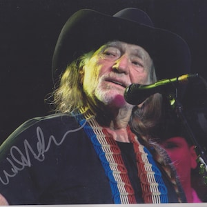 Signed WILLIE NELSON Photo Autographed with Number Hologram COA Country Music + Signature Guitar Pick