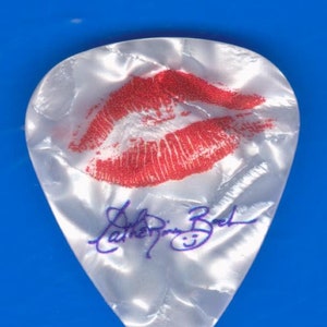 Daisy Duke Kiss Lips GUITAR PICK Dukes of Hazzard Cooters Catherine Bach USA