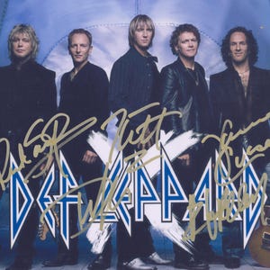 5-krotne podpisane zdjęcie zespołu DEF LEPPARD z autografem i certyfikatem autentyczności