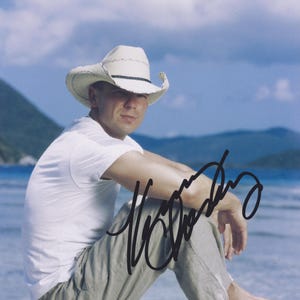 Signed KENNY CHESNEY Autographed Photo w/ COA Country Music Star