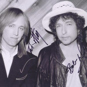 2X Signed Bob DYLAN & Tom PETTY Autographed Photo w/ COA - Traveling Wilburys