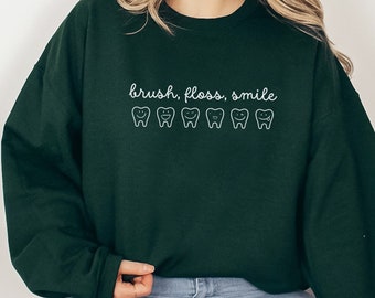 Dentist Sweatshirt Dental Hygienist Gift for Dental Student Crewneck Dental Assistant Sweater Teeth Dental School Gift for Future Dentist