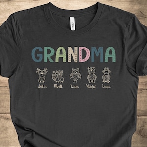 Personalized Grandma T-Shirt with Grandkids as Forest Animals, Custom Grandma Shirt, Grandkids Name Shirt, Gift for Nana, Mother&#39;s Day Gift