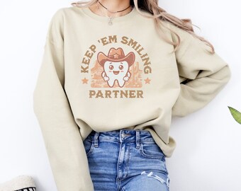Dental Gift Dental Hygienist Sweatshirt RDH Retro Dental Assistant Wild West Tooth Sweatshirt Vintage Cute Dentist Dental School Graduation