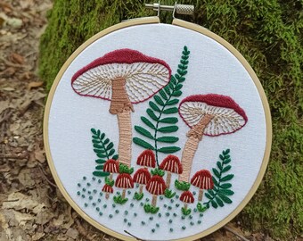 Handmade Embroidery Mushroom Hoop Decoration, Finished Embroidery Walldecoration