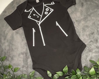 Baby Body „Leather Jacket“ , cooler Kinderbody in Lederjacken Design, Black Skull Collection Mode&Mehr by Mamidesign, Rocking Baby, Rockstar