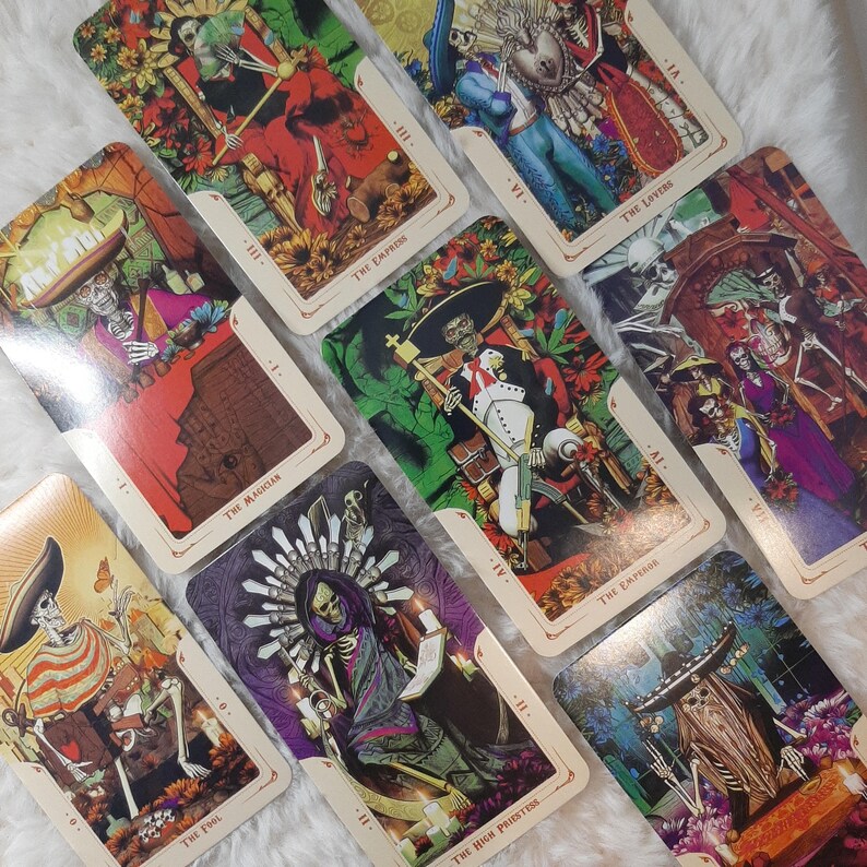 Intuitive Tarot Bookmark & Half‑Sheet Reading – Laminated Card from Your Chosen Deck Santa de Muertos