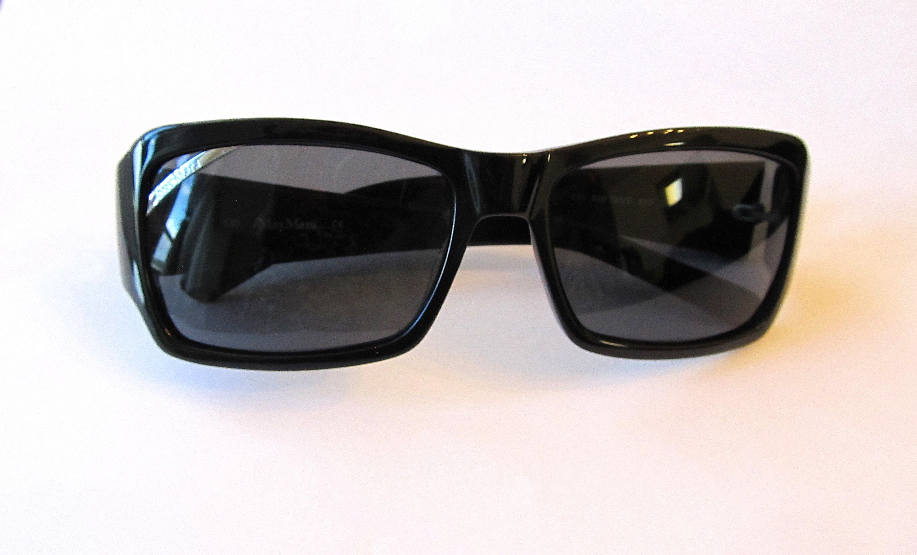 MaxMara ANITA - 807 IR Black | Sunglasses Woman | like new, leather case Max Mara Designer Sunglasses + Case, Rectangular, Y2K Luxury  main image 4
