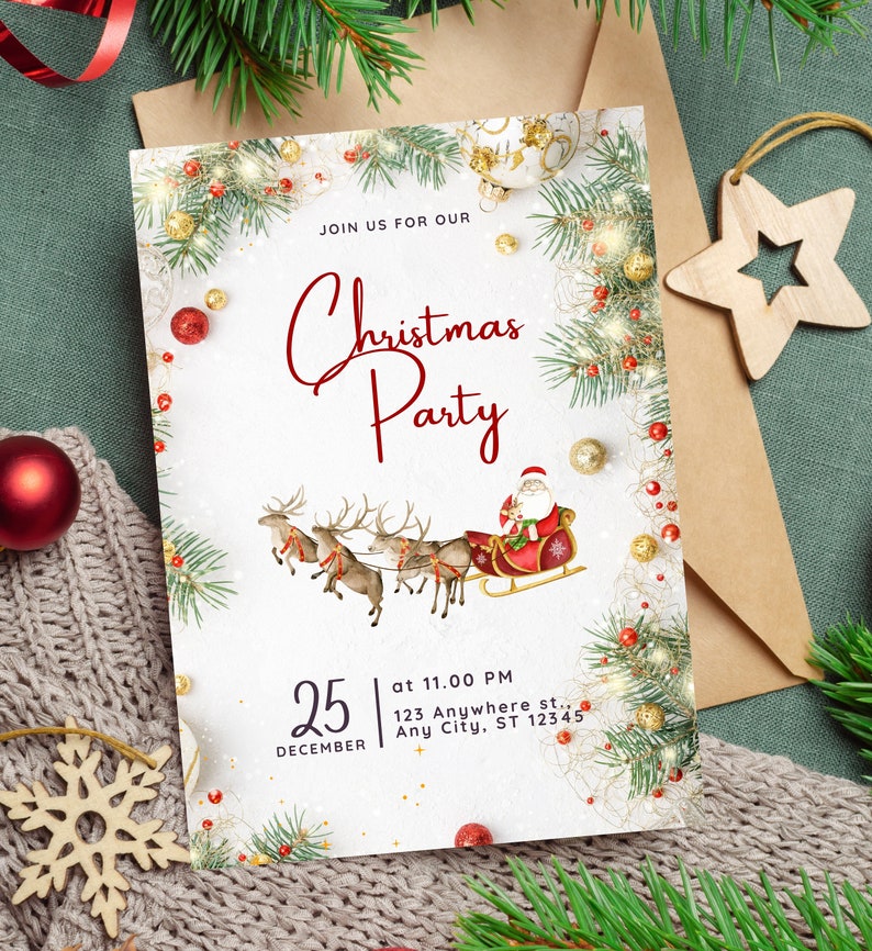 Puede incluir: Invitaci&oacute;n a una fiesta de Navidad con Pap&aacute; Noel en un trineo tirado por renos. La invitaci&oacute;n tiene un fondo blanco con detalles en rojo y dorado, y el texto "Christmas Party" en una fuente cursiva. La fecha y la hora tambi&eacute;n est&aacute;n incluidas.