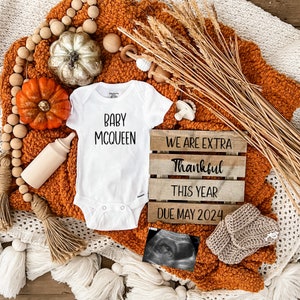 Thanksgiving pregnancy announcement digital reveal, gender neutral thanksgiving announcement, social media reveal, fall baby announcement