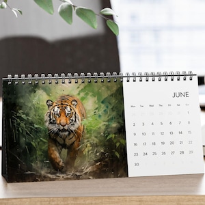 Calendario da tavolo Tiger 2025 - Regalo per gli amanti delle tigri, 12 bellissimi acquerelli di tigri, regalo perfetto per gli amanti della fauna selvatica