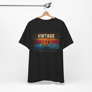 Vintage T-shirt verjaardag 1973 - T-shirt 51e verjaardag met "VINTAGE" tekst en jaartal - perfect cadeau voor iedereen geboren in 1973