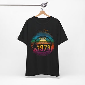 Vintage T-shirt verjaardag 1973 - T-shirt 51e verjaardag met "VINTAGE" tekst en jaartal - perfect cadeau voor iedereen geboren in 1973