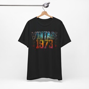 Vintage T-shirt verjaardag 1973 - T-shirt 51e verjaardag met "VINTAGE" tekst en jaartal - perfect cadeau voor iedereen geboren in 1973