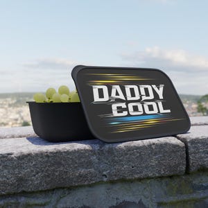 Daddy Cool PLA Bento Box - Single-Compartment Lunch Box with Rubber Band and Utensils - Plant based plastic lunch box