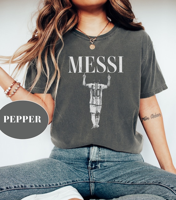 Vintage Leonel Messi Argentina T-shirt: 90s Style Number 10