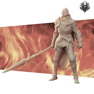 Frenzied Knight! Realsteone Miniatures! D&D Dungeons and Dragons! Tabletop Minis! Resin Miniature! Wargames!