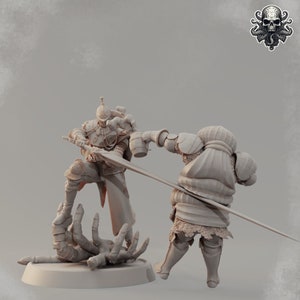 Royal Knight Slice Greatsword! Realsteone Miniatures! D&D Dungeons and Dragons! Tabletop Minis! Resin Miniature! Wargames!