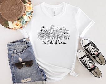 Flower Shirt Wildflower Floral Shirt Gifts for Her Plant Lover Botanical Shirt Wildflower Shirt Flower Gift for Mom Pretty Floral Tshirt