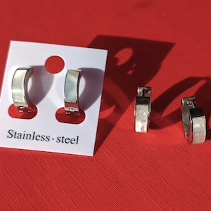 1 Paar Edelstahl Creolen Ohrringe silber Klappcreolen Echt Perlmutt Muschel Ohrschmuck Handarbeit Unisex NEU