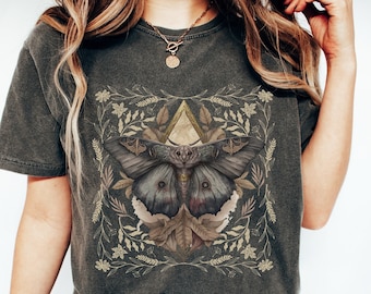 Cottagecore Moth Comfort Colors Shirt, Dark Academia Aesthetic T-Shirt, Bug Tee, Goblincore, Vintage Style, Forestcore, Dark Cottagecore