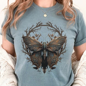 Moth Comfort Colors Shirt, Dark Academia Aesthetic T-Shirt, Gothic Bug Tee, Goblincore, Vintage Style, Forestcore, Dark Cottagecore