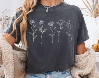 Minimalist Wildflower Comfort Colors T-Shirt, Boho Wildflowers Gift, Plant Lover Shirt, Gift For Mom, Floral Gift For Daughter, Line Art Tee