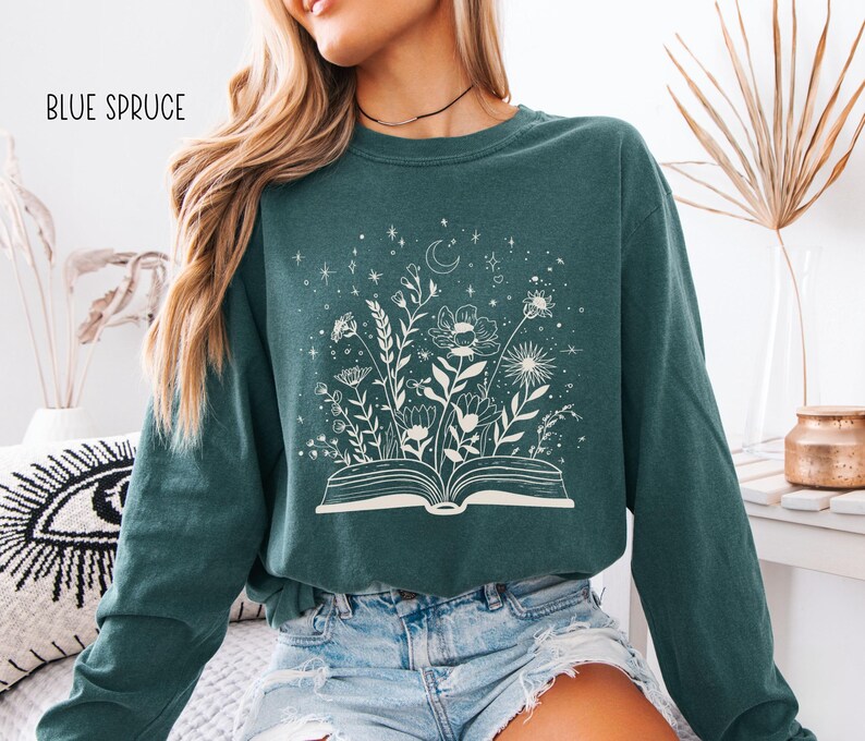 Bookish Comfort Colors Long Sleeve T-Shirt, Booktrovert Gift imagem 9