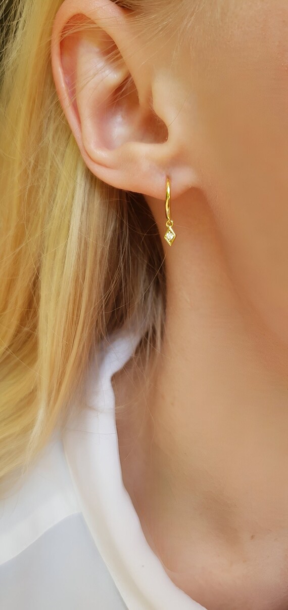 Dainty Gold Vermeil Geometric Drop Earrings, Gold Hoop Earrings, Best  Friend Gift for Her, Huggie Earrings, Geometric Jewelry, 925 Silver - Etsy