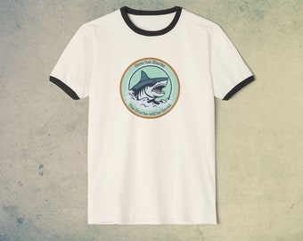 Camiseta de surf vintage Camiseta Save the Sharks Camiseta Shark Camiseta de surf para hombre Camiseta de surf para mujer Camiseta Sun Camiseta unisex de algodón con cuello en V