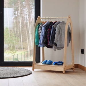 Kids Clothing Rack, Montessori Clothing Rack, Toddler Wooden Clothing Hanger, Kids Montessori Wardrobe, Wooden Toddler Wardrobe Organizer