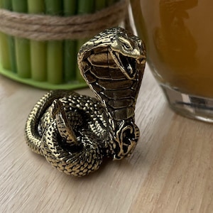 Tea Pet Cobra Snake Figure Feng Shui Bronze Figurine Zen Decoration
