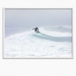 Impresión fotográfica de olas de surf costeras - Decoración de pared del océano Atlántico - Póster enmarcado de olas de surfista