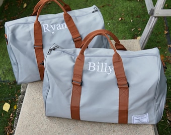 Embroidered travel bag with name,Men's custom duffel bag,Personalized weekend bag,Groomsmen gift,Embroidered groomsmen bag,Best men's gift