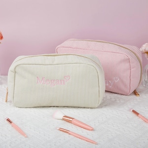 パーソナライズされた刺繍入り化粧品バッグ、カスタマイズされた化粧品バッグ、化粧品収納ボックス、旅行用化粧品バッグ、バレンタインデーの女性へのギフト