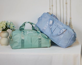 Personalized Duffle Bag, Mothers Day Gifts,Embroidered Yoga Duffle Bag,,Custom Weekender Bag, Travel Bag, Initial Gym Bag, Hospital Bag
