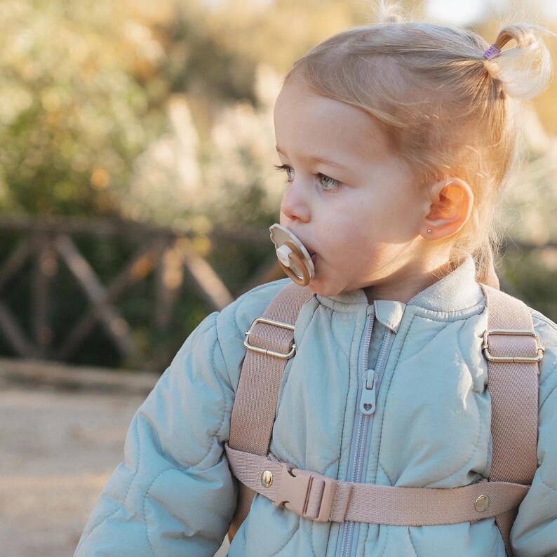 Børn Teddy Rucksack mit Brustgurt und Personalisierung, für mehr Sicherheit und Komfort